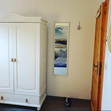 Semesterbostad Lenis Strandhaus